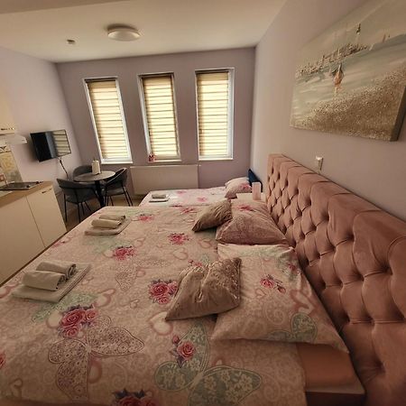 Villa Vino & Grad ซาเกร็บ ภายนอก รูปภาพ